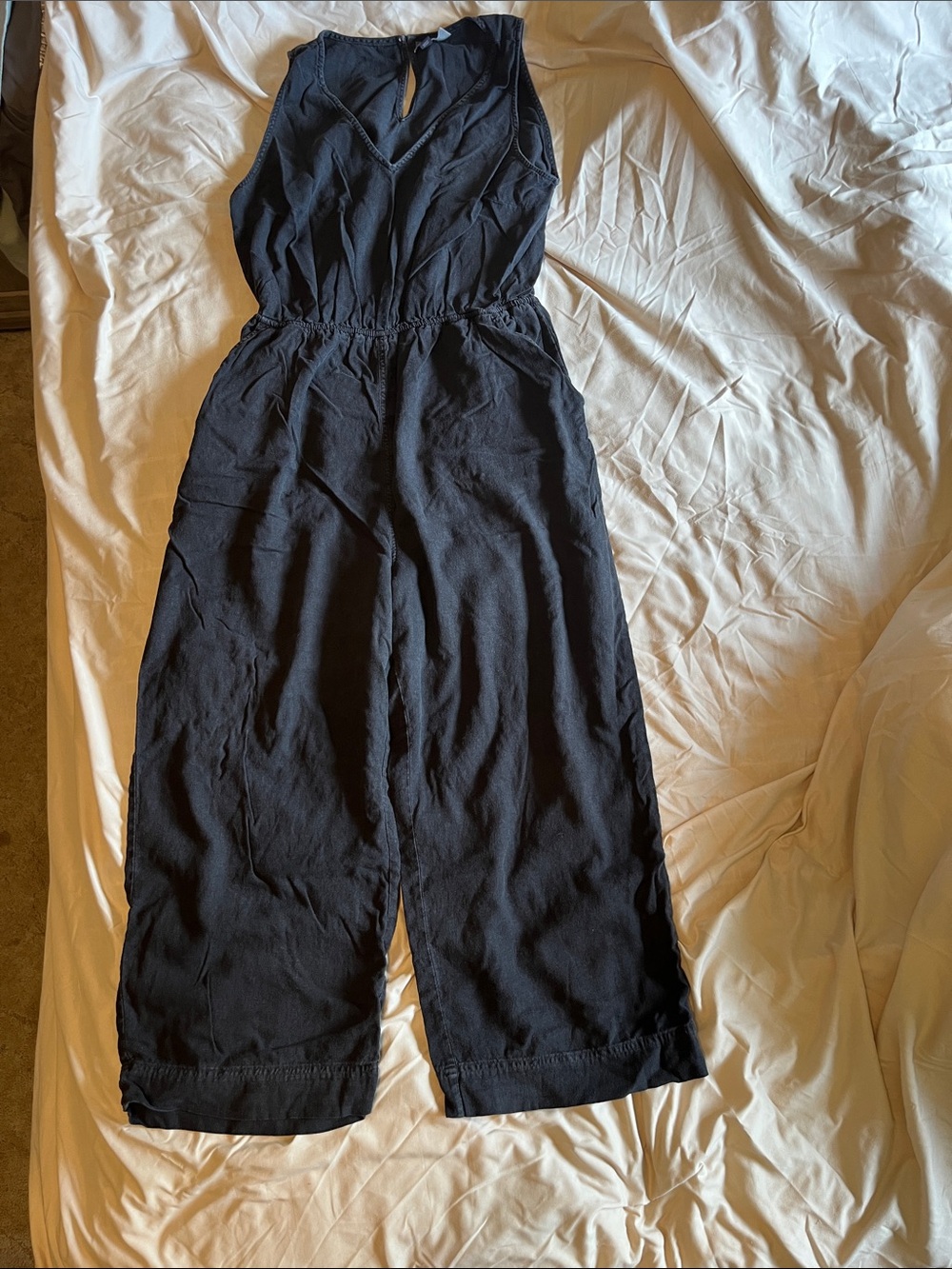 Universal Thread Women XL Sleeveless Black Wide-Leg Jumpsuit